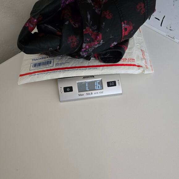 Guess Faux Leather Moto Jacket Black Rose Floral Biker Core Witchy Vamp Goth SP - Picture 10 of 11